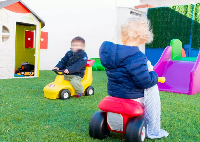 jardin pour activités extérieures
