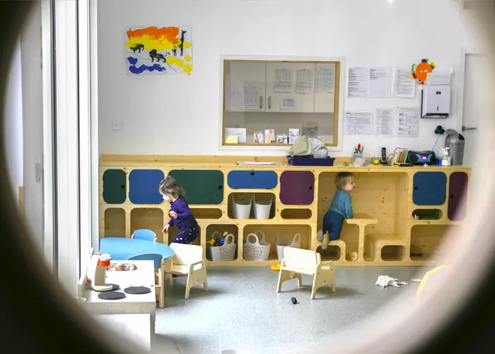 structure familiale d'accueil et de garde d'enfants