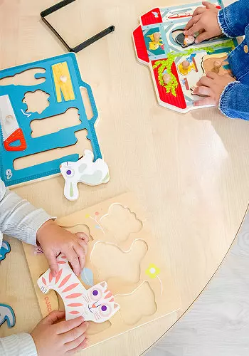 jeux éducatifs et de motricité fine