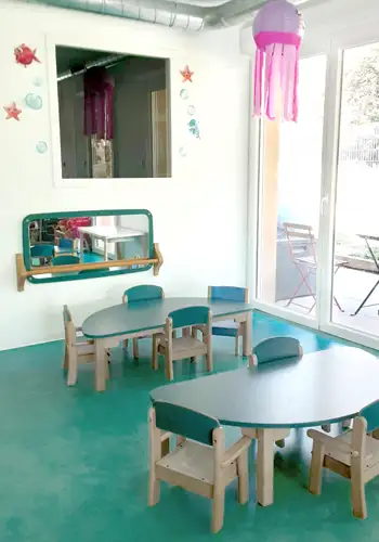 crèche familiale avec 10 berceaux