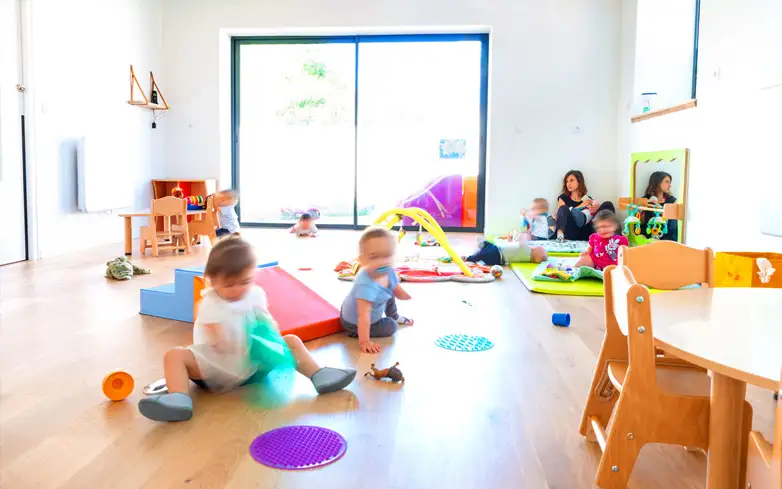 place en petite structure collective familiale