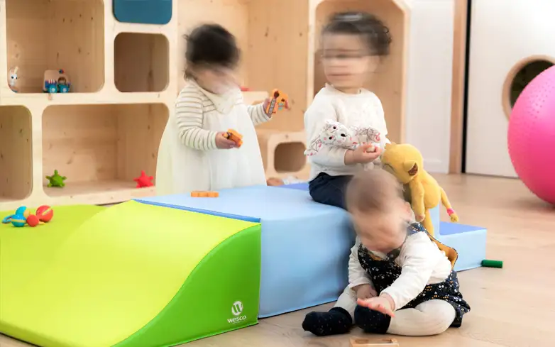 activités ludiques et d'éveil pour les bébés