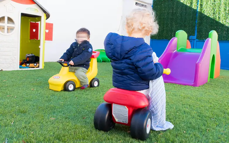 jardin pour activités extérieures