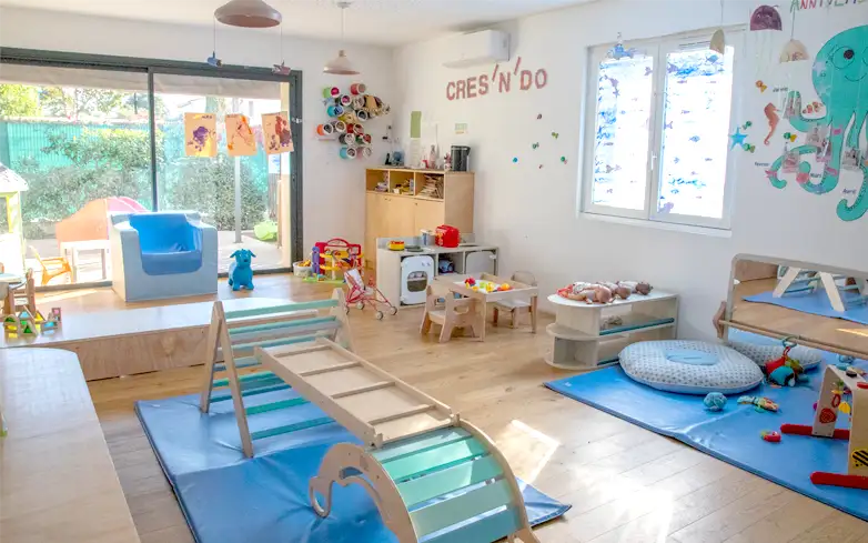 micro-crèche le crès